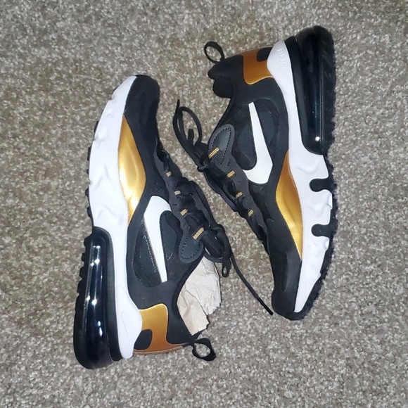 Nike Other - Nike Air Max 270 React